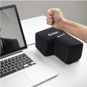 מקש ENTER ענק להפגת מתחים ומנוחה