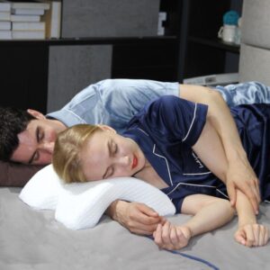 כרית קשת לזוגות וליחידים עשויה ויסקו Memory Foam