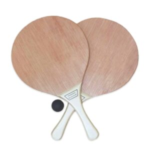 זוג מטקות איכותיות עשויות עץ עם כדור