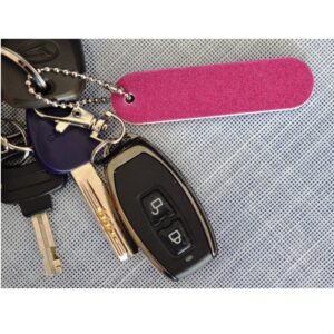 מחזיק מפתחות פצירה לציפורניים